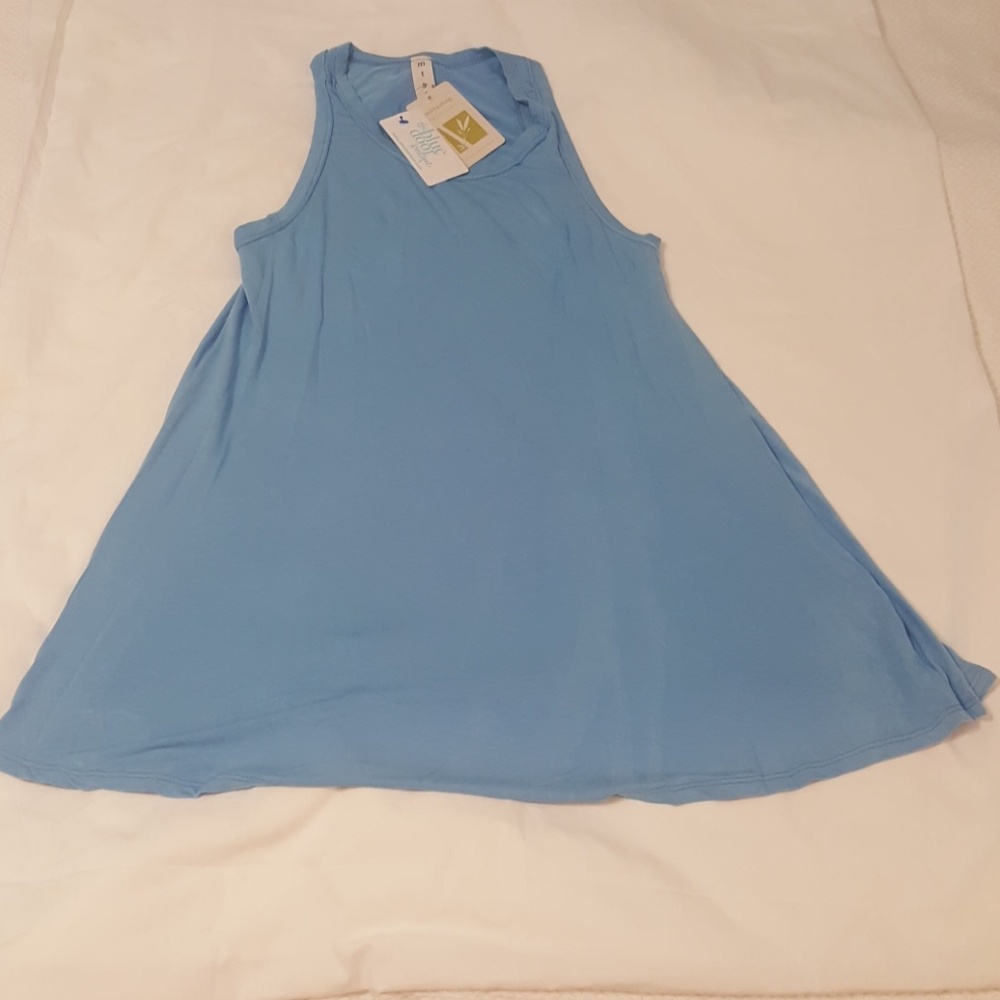 Blue sleeveless top